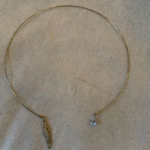 Express necklace